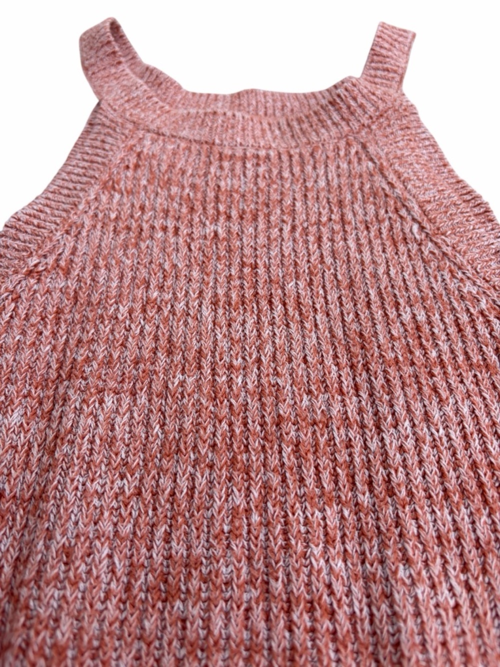 Minimalist Ribbed Halter Knit Tank Top - Rust & White - Picture 5 of 7